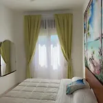 Le 4 Stagioni Apartamento *