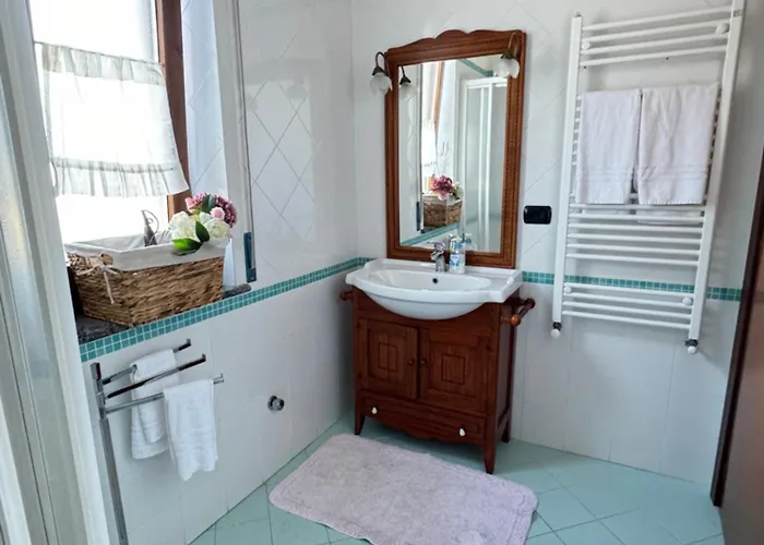 Le 4 Stagioni Аджерола